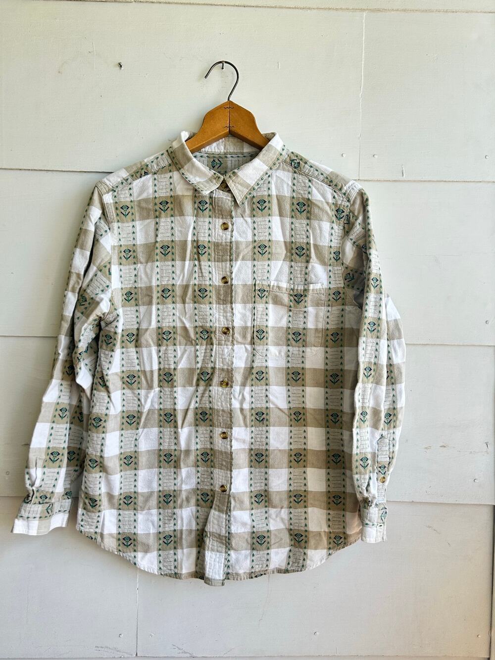 Breezey Cotton Button up with Floral Plaid pattern Sz S see photos for size info